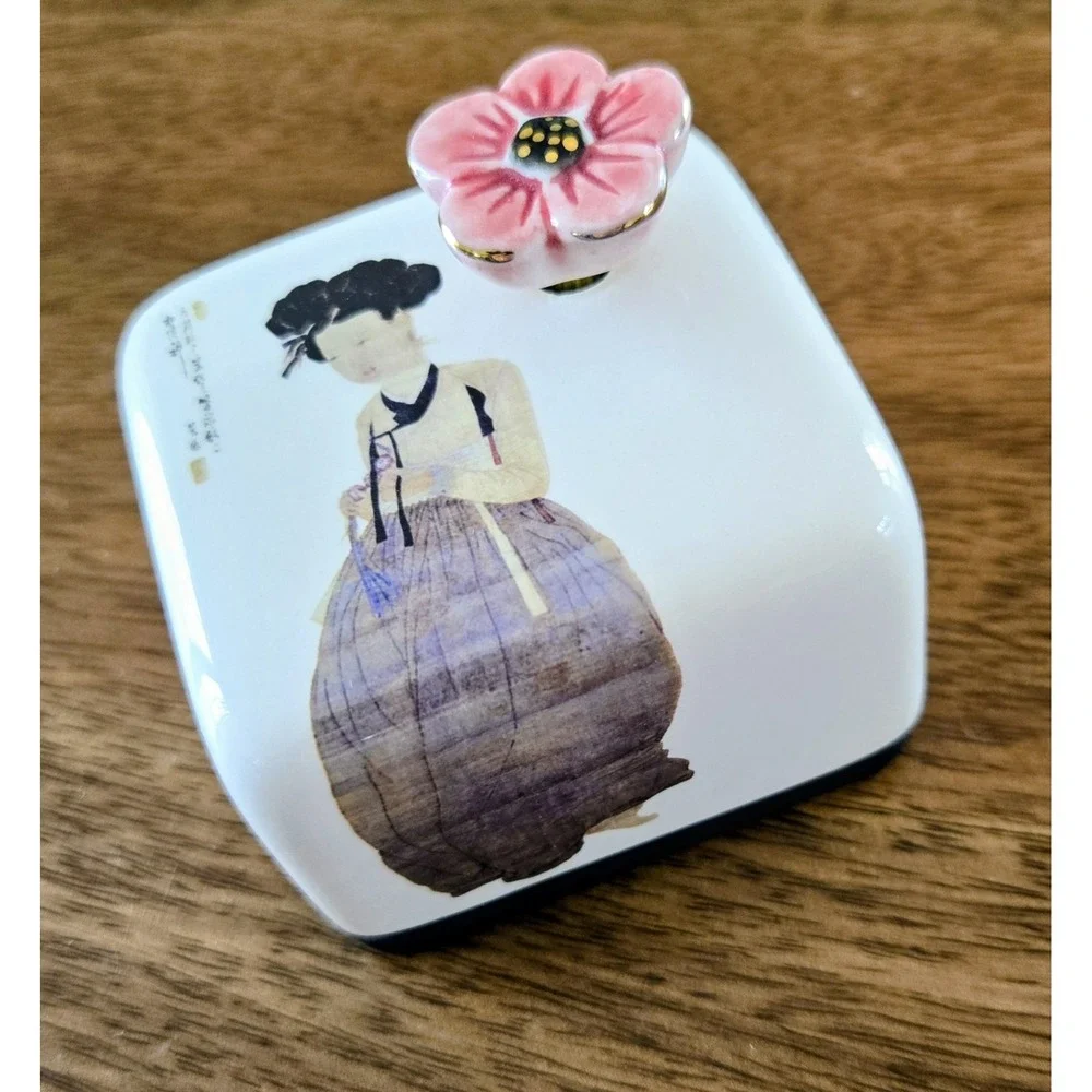 Moony Orgel Arirang Music Box Korea Signed Handmade/Painted Cherry Blossom 3D